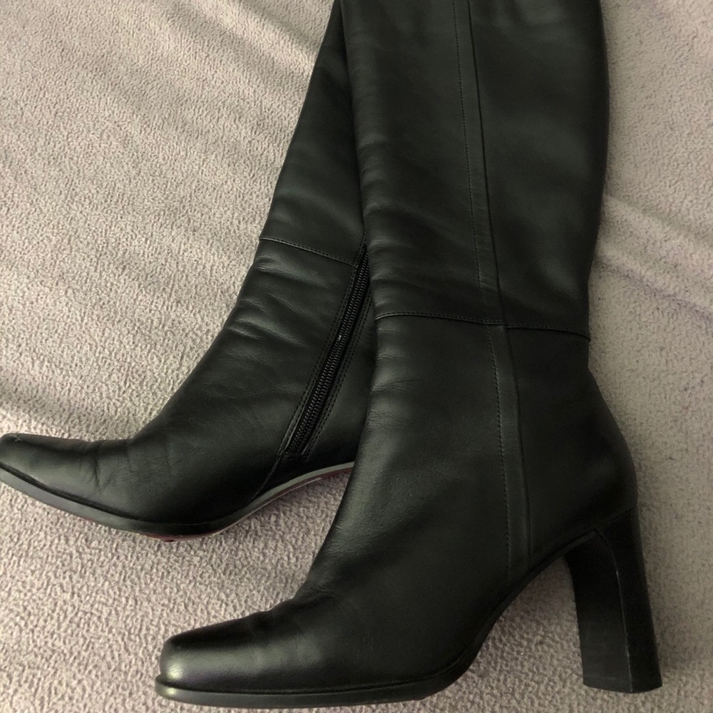 Lord and Taylor long boots. All leather. Heels.